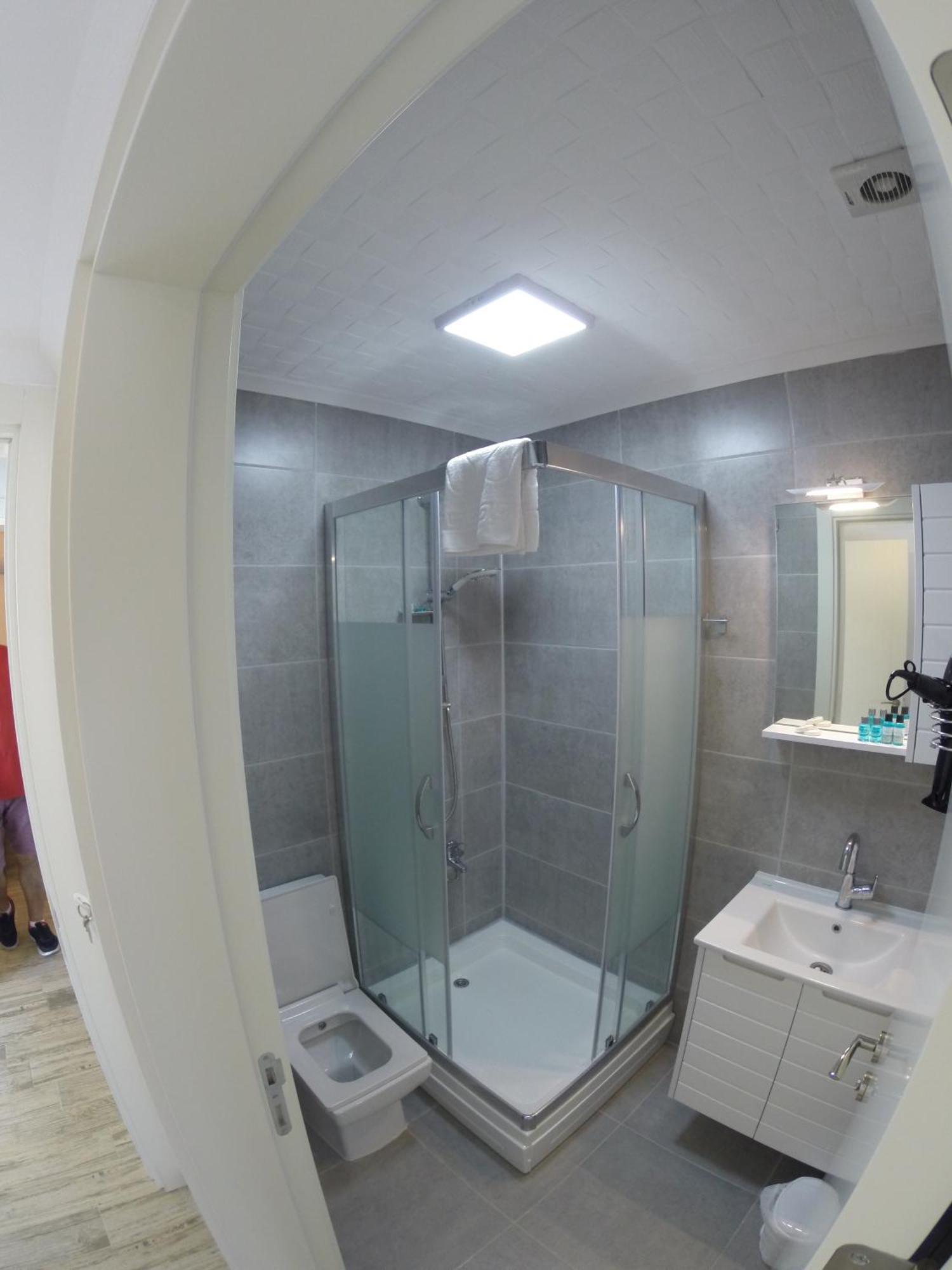 Yakamoz Otel Urla Eksteriør billede